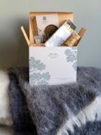 Anzündwolle Geschenkbox – Lichen (Holzwolle, 60 Stk.) – Bild 2